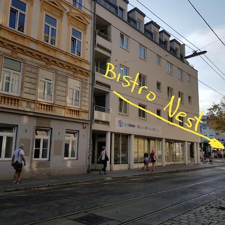 Schubert Park Apartment Near Volksopera Wina Bagian luar foto