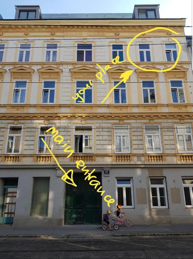 Schubert Park Apartment Near Volksopera Wina Bagian luar foto