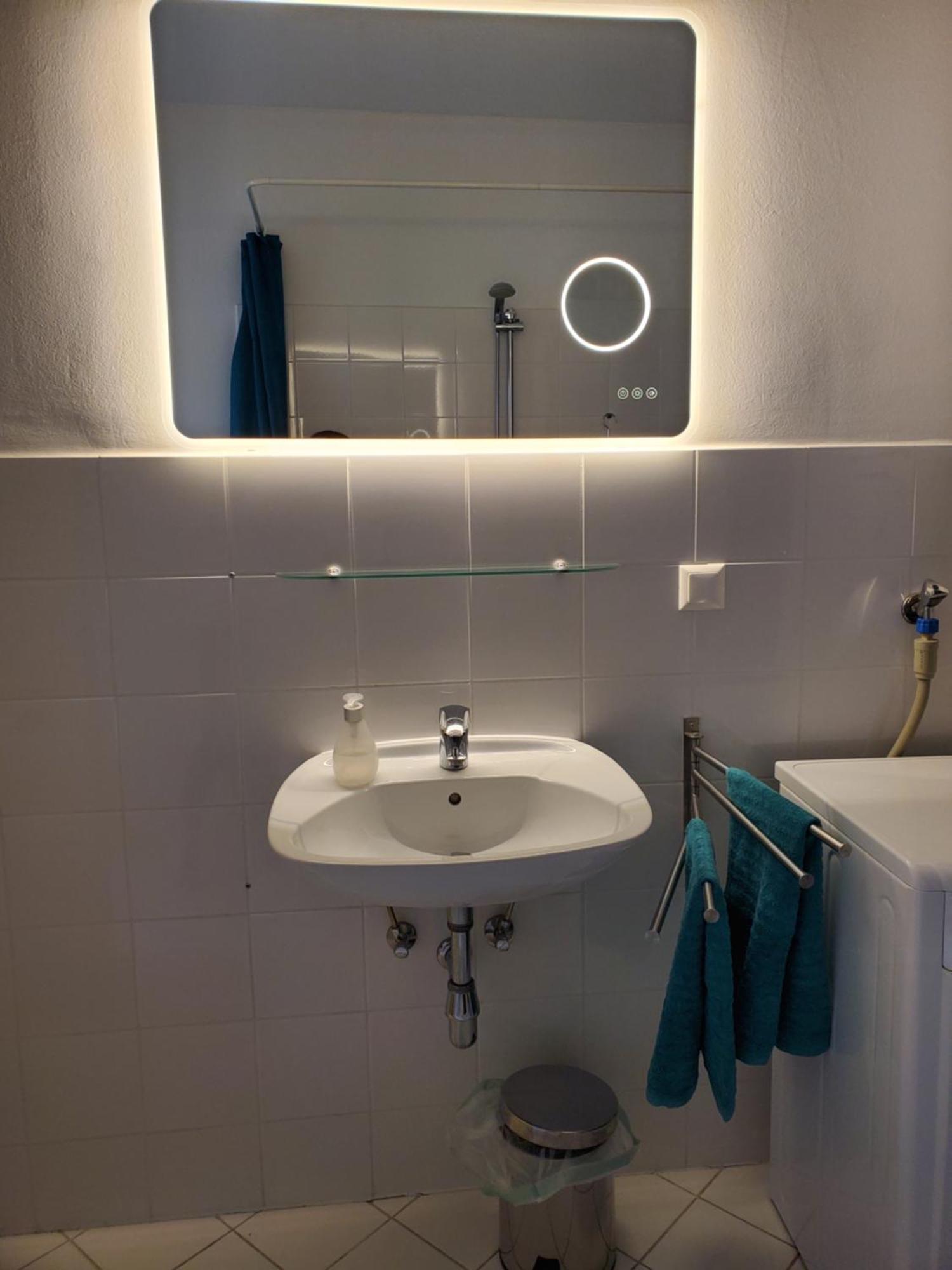 Schubert Park Apartment Near Volksopera Wina Bagian luar foto